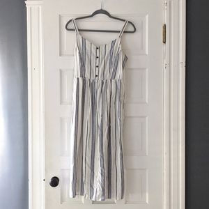 Old Navy Medium Linen Dress